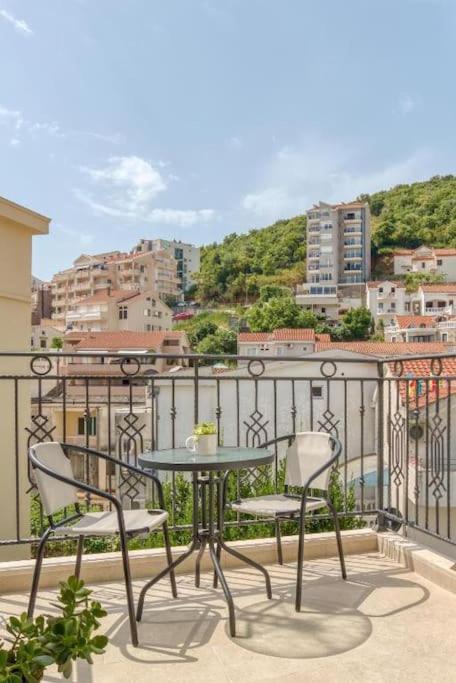 Apartment Magi-family Rooftop Budva