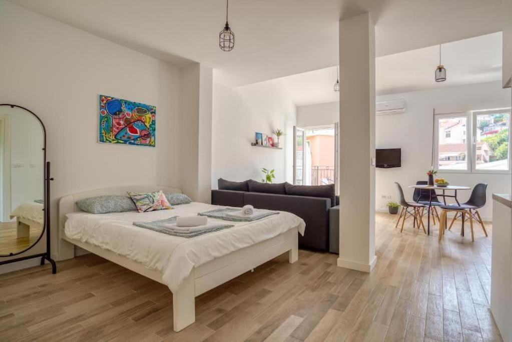 Magi-family Rooftop Apartment